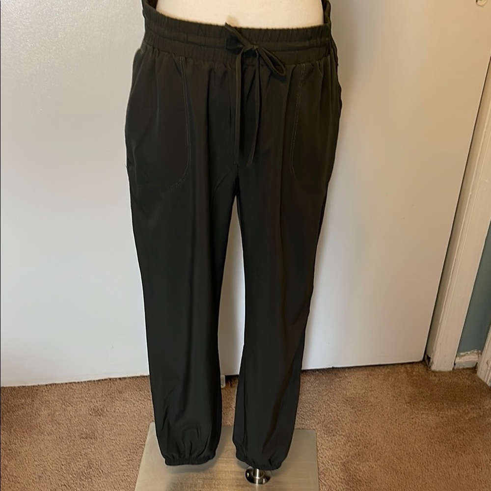 ZAC & RACHEL Olive Green Stylish Jogger Pants ~ Medium
